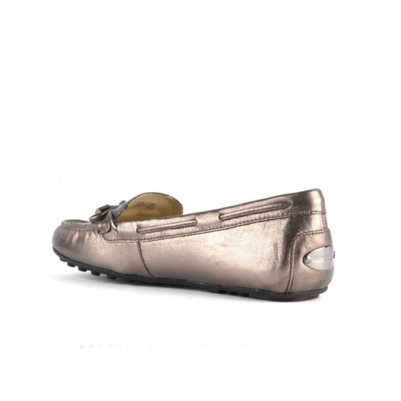 MICHAEL KORS 100% LEATHER METALLIC PEWTER FLAT LOAFER SLIDE FLATS - Picture 12 of 16